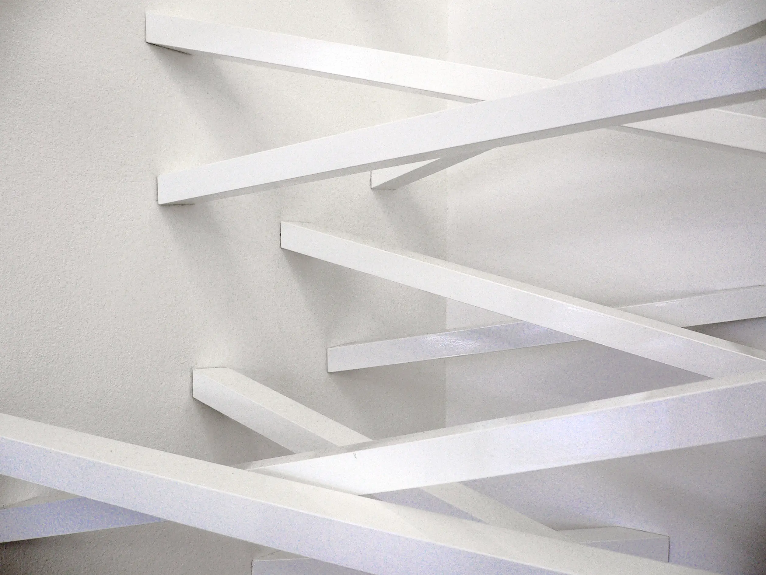 SR_cnr_white_detail
