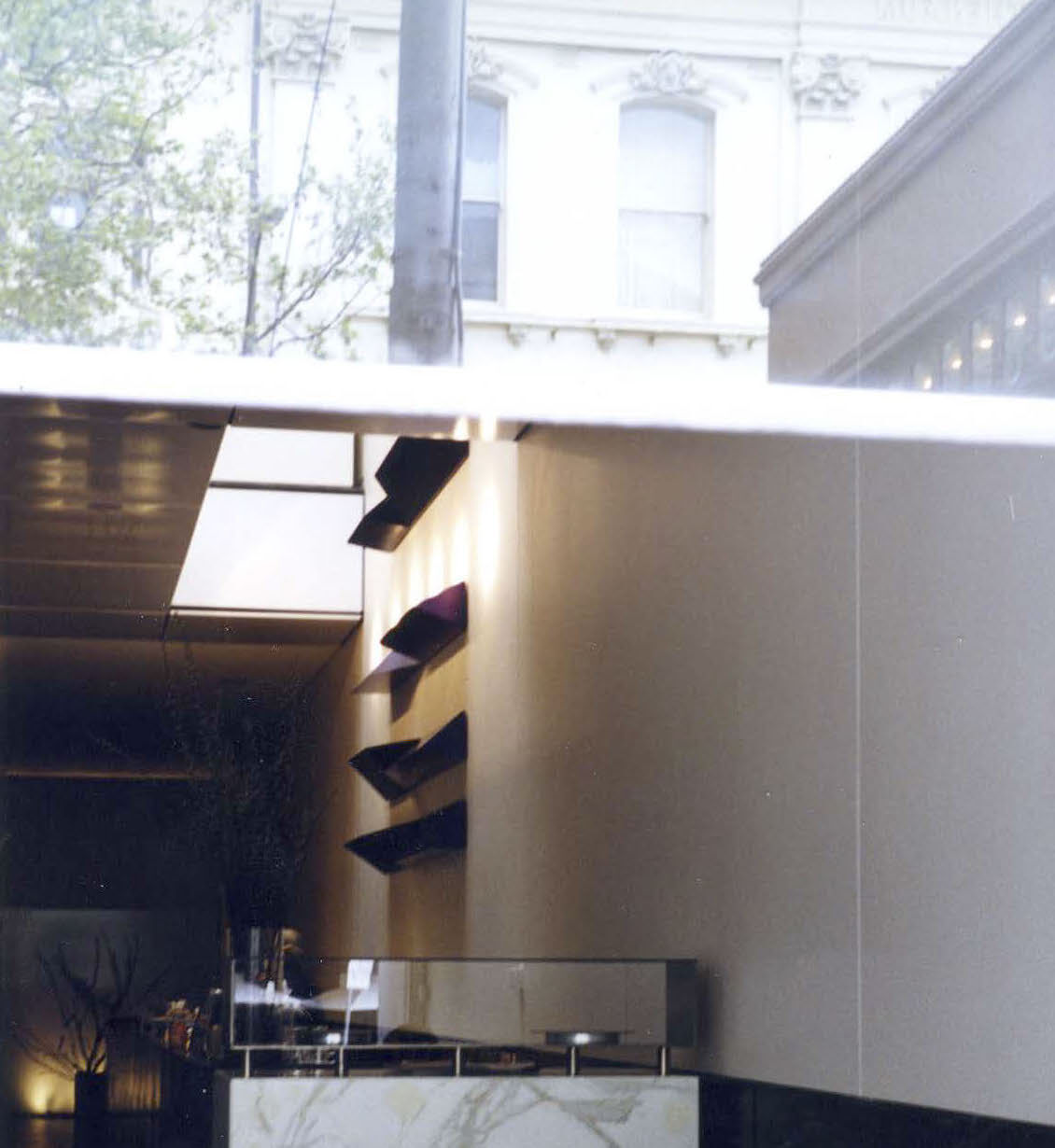 BOX CAFE 1998  bar